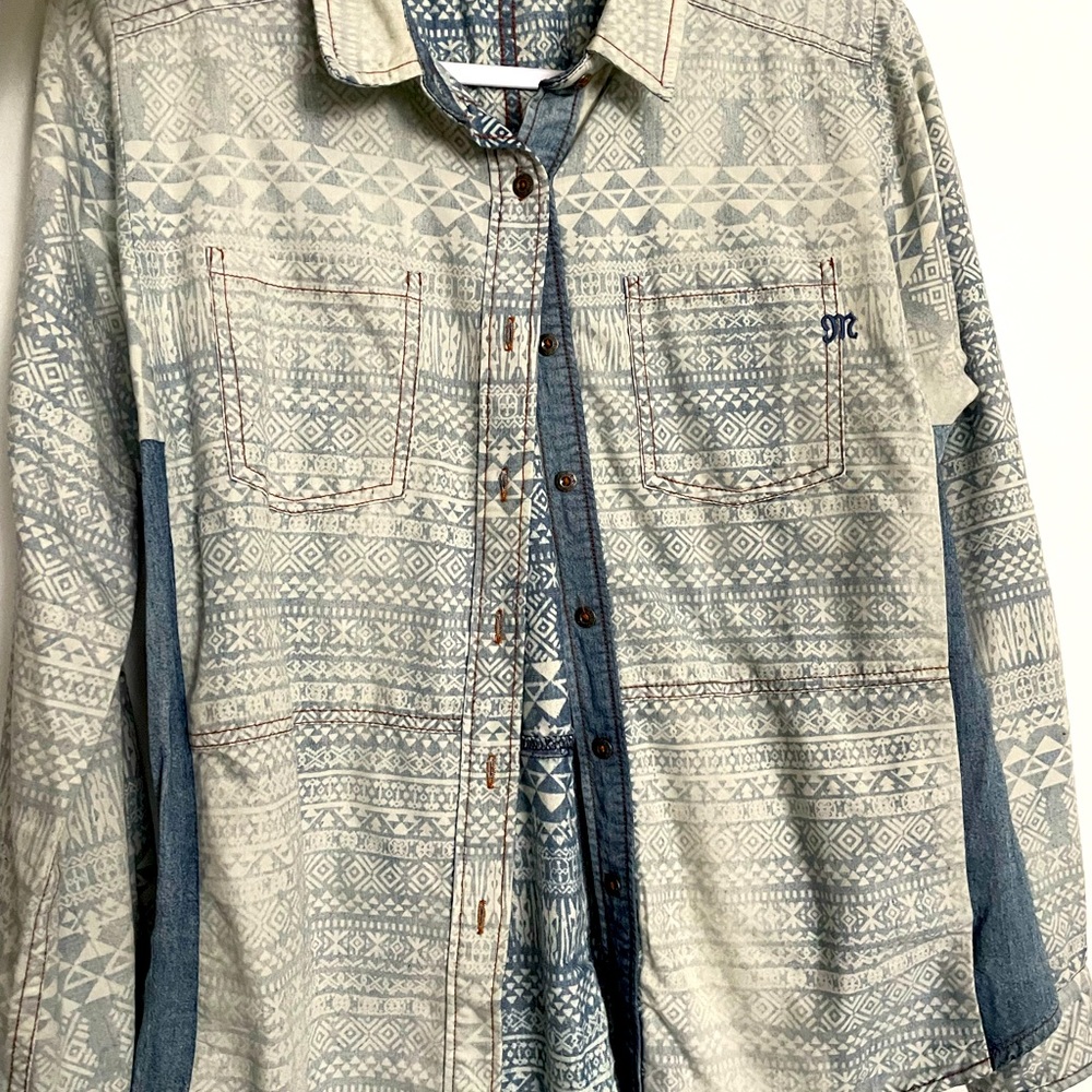 Fun design button up